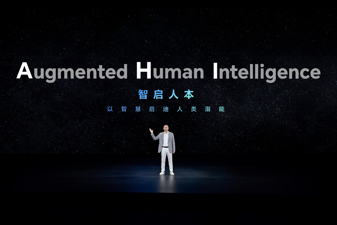 �������ȫ�����۵��콢��ʽ��������ҫMagic V6�ۼ�8999Ԫ��