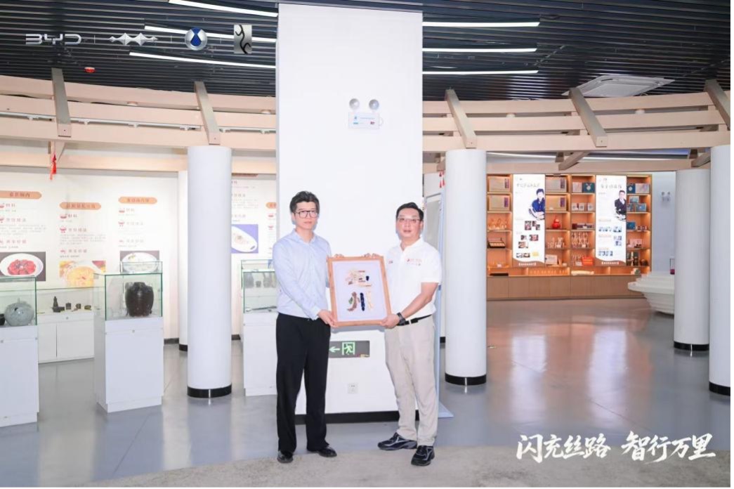 闪充丝路,智行万里——比亚迪护航海上新丝路